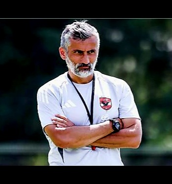 فخ ريبيرو ينفجر في وجه الأهلي.. غرامة مُضاعفة بقرار “فيفا” وتحذير من زلزال يضرب الخزانة الحمراء